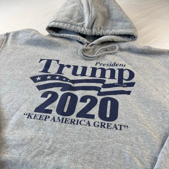 Trump 2020 Keep America Great Gray hooded sweatshirt men’s size Large AAA Tag - Picture 5 of 5